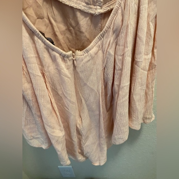 Lulu’s Star Spangled Pink Backless Lace Romper Size Large. - Picture 10 of 12